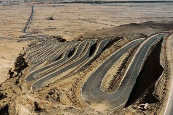 瓦恰公路_副本.jpg 瓦恰公路_副本.jpg