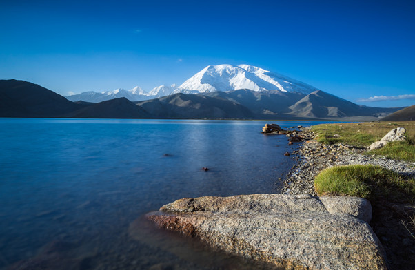 新疆著名旅游景点推荐
